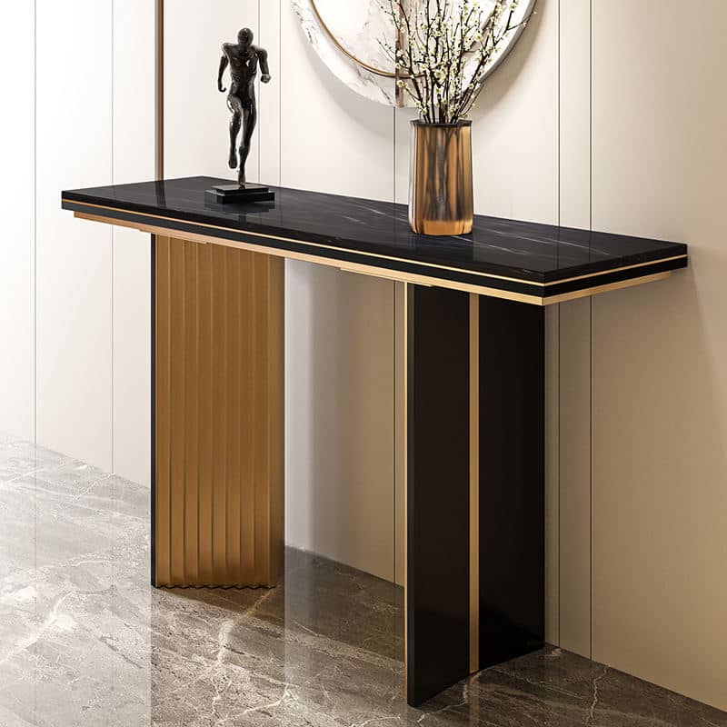 كونسول بأرجل ذهبية