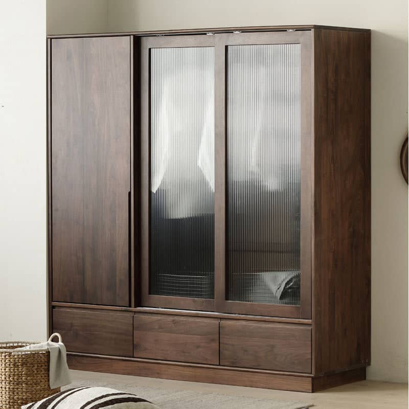 دولاب علي الطراز الياباني