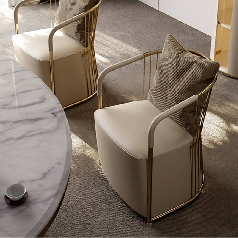 كرسي بتصميم مودرن - OASIS