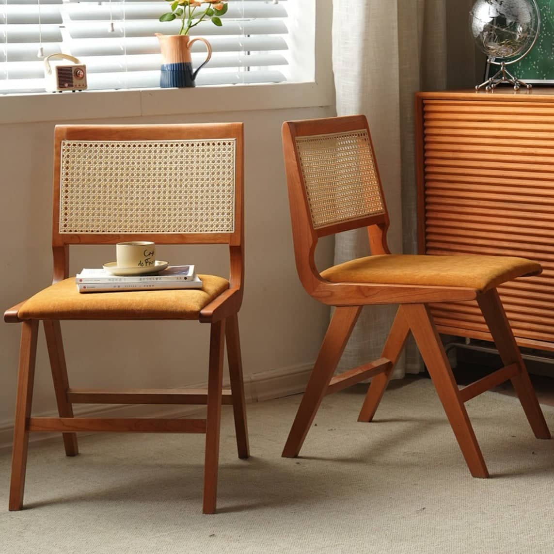 كرسي طعام أنيق - BAYTK