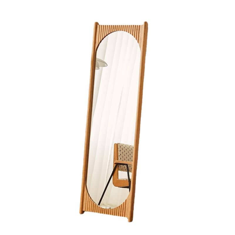 مرأه بتصميم عصري - PURE