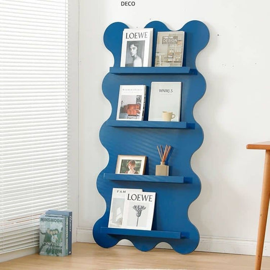 بأرفف للتخزين المدمج