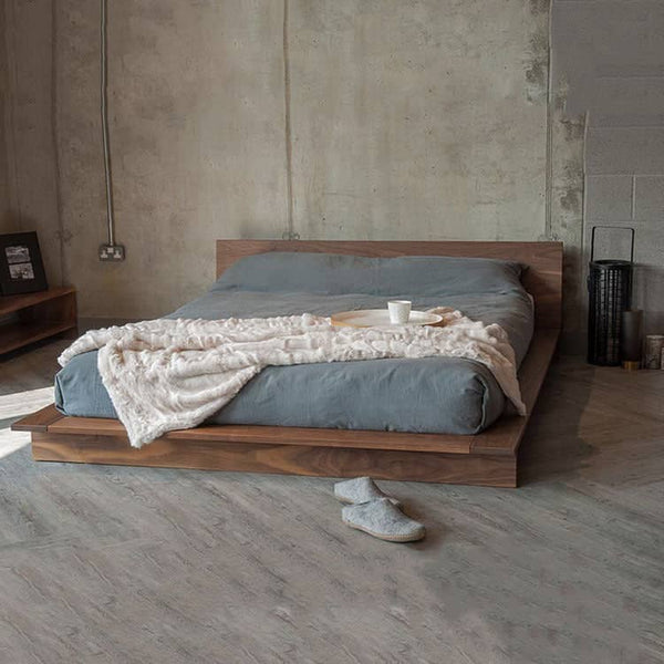 سرير بتصميم مميز - ROOK