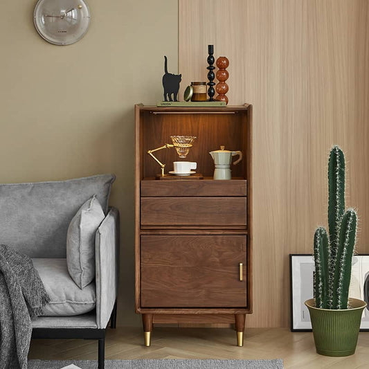 كوفي كورنر مينامليست - AURA