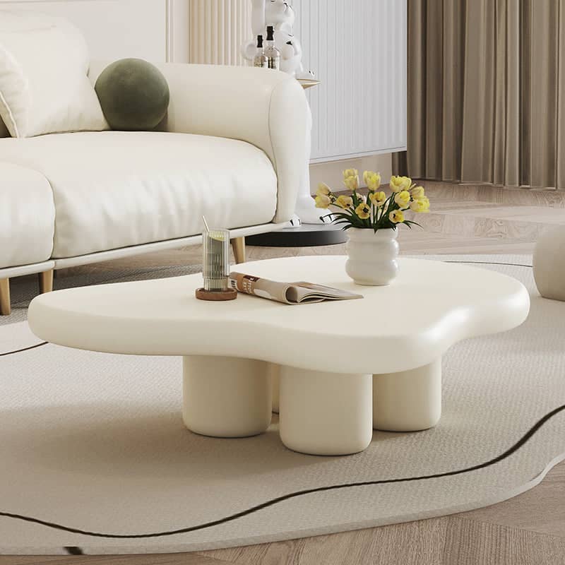 طاولة بتصميم مميز - LEGACY