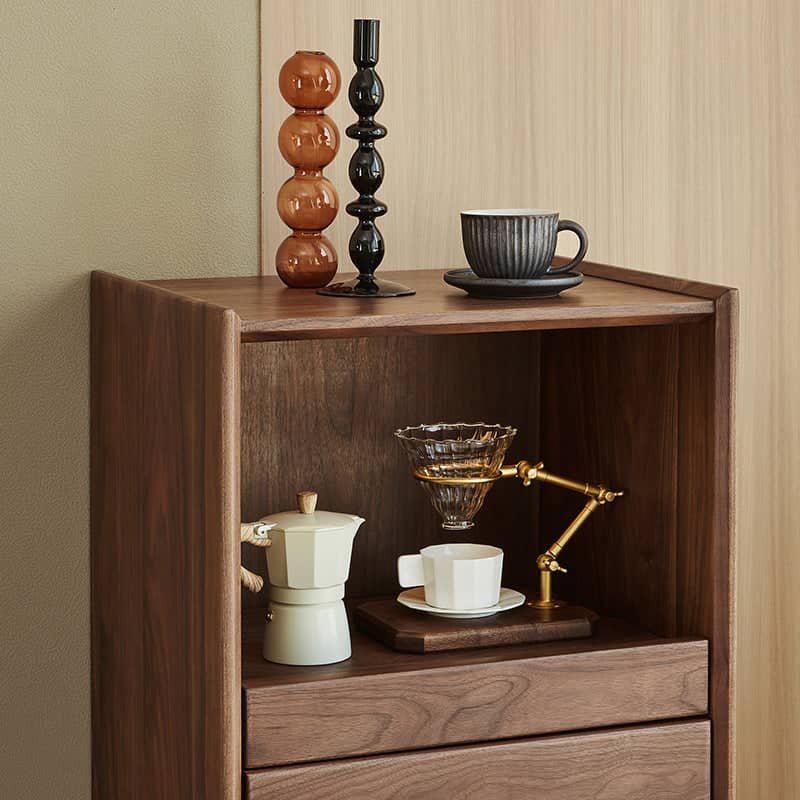 كوفي كورنر مينامليست - AURA