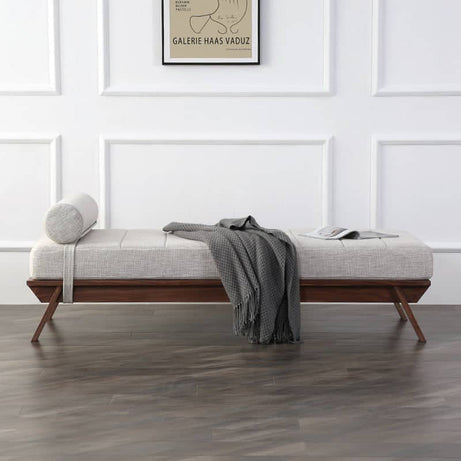 شيزلونج بتصميم مينامليست - MERA