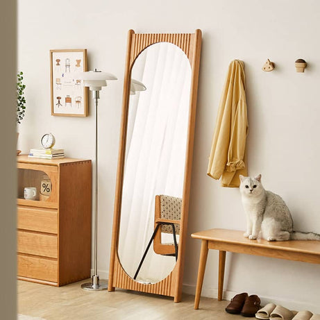 مرأه بتصميم عصري - PURE