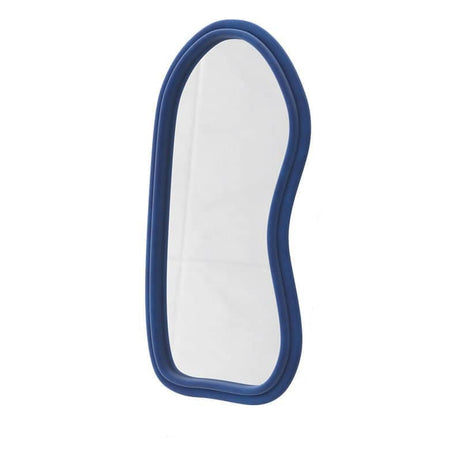 مرأه بتصميم شيك - PURE