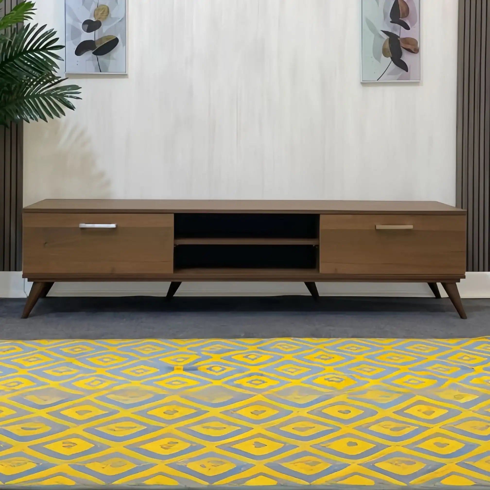 طاولة تلفاز بتصميم كلاسيكي - Baytuk