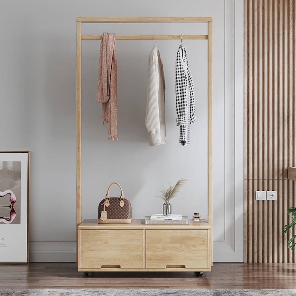 علاقة ملابس حديثة - RAZ