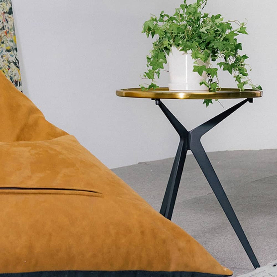 طاولة جانبية مميزة  - REVIVE