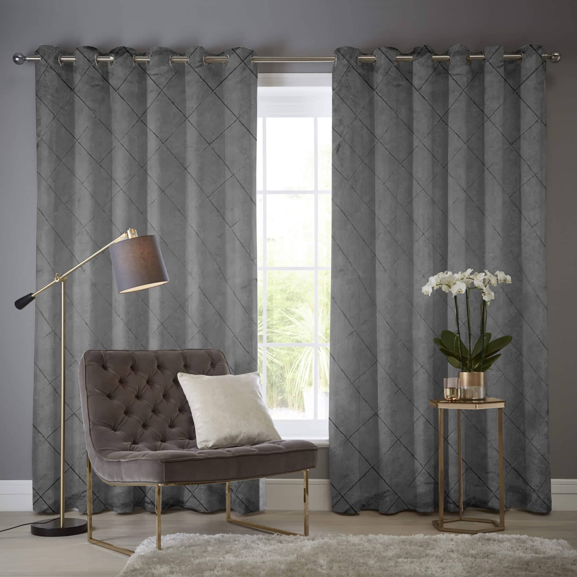 ستارة قماش مخملي فاخرة