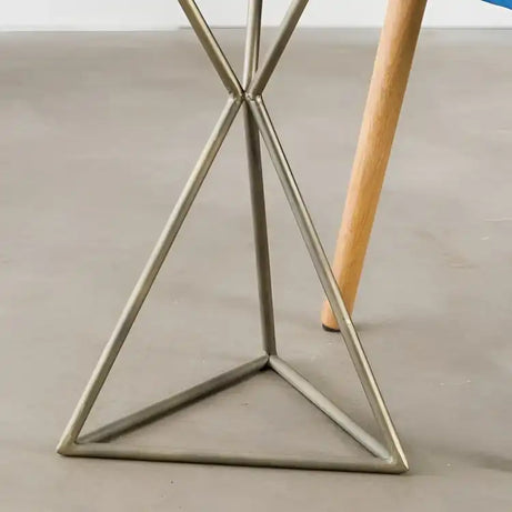 طاولة جانبية بشكل هندسي - Baytuk