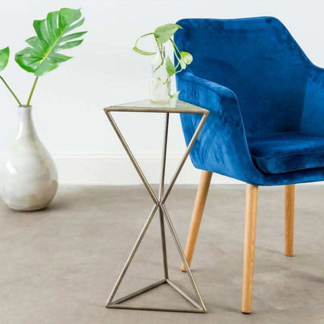 طاولة جانبية بشكل هندسي - Baytuk