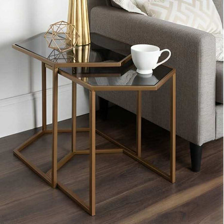 طاولة جانبية بتصميم جذاب - Baytuk