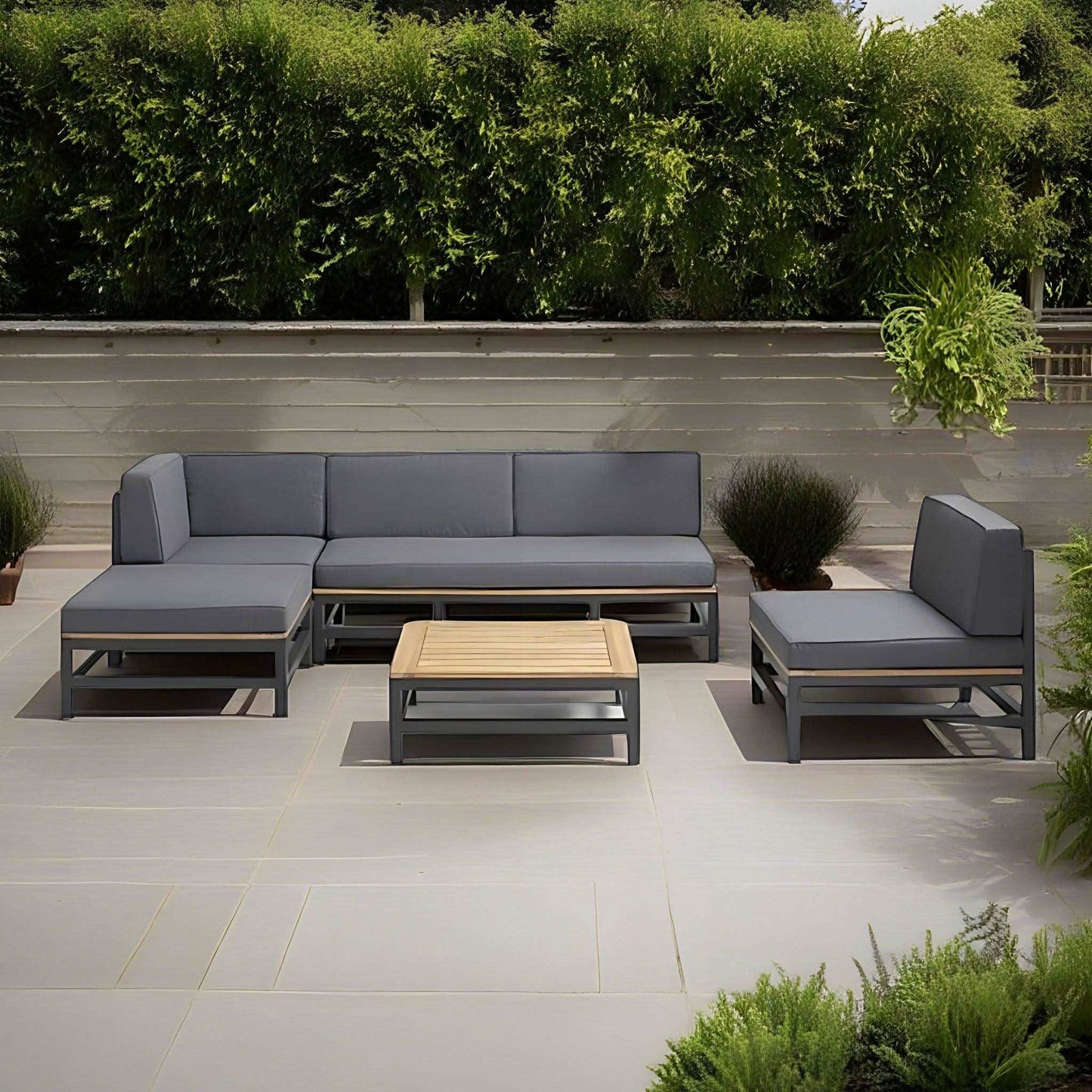 طقم خارجي حديد - Baytuk