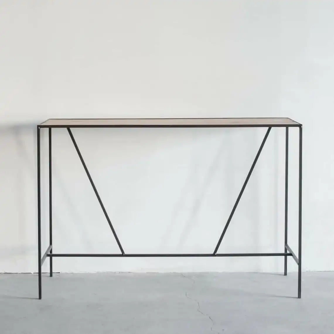 كونسول معدني عصري - Baytuk