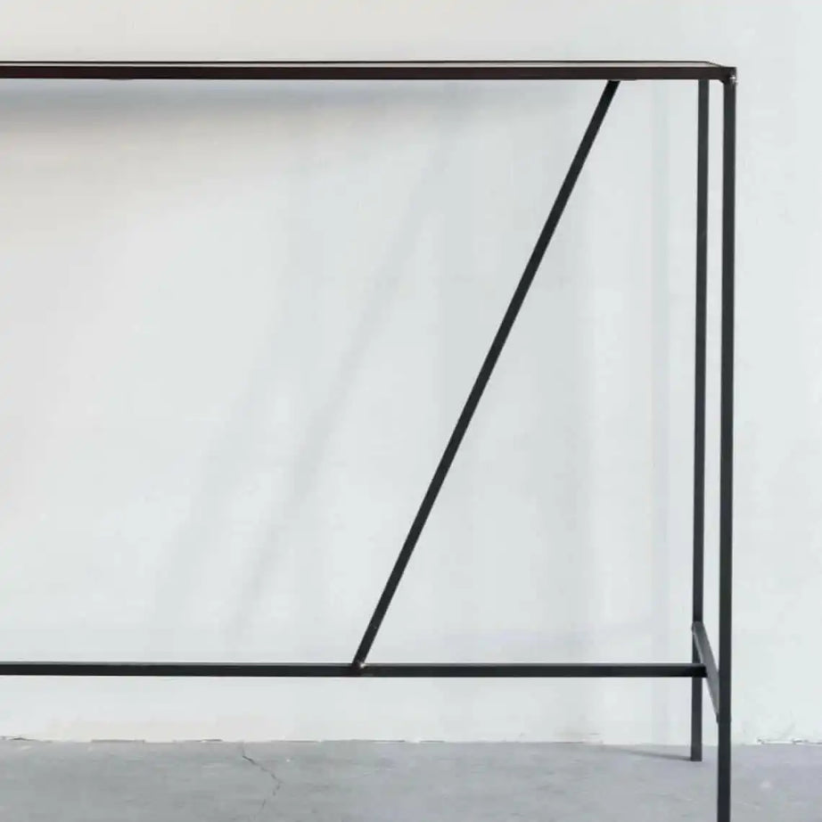 كونسول معدني عصري - Baytuk