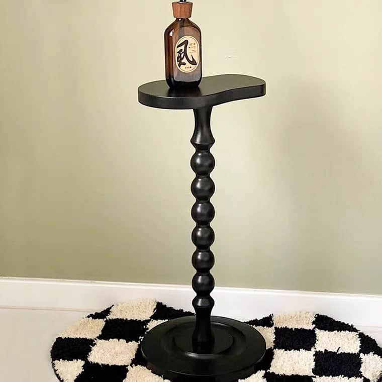 طاولة جانبية مميزة - LEGACY