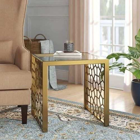 طاولة جانبية بتصميم مودرن - Baytuk