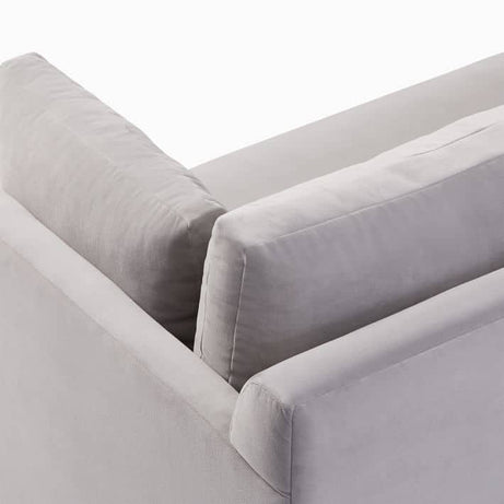 كنبة بتصميم مينامليست - SELA