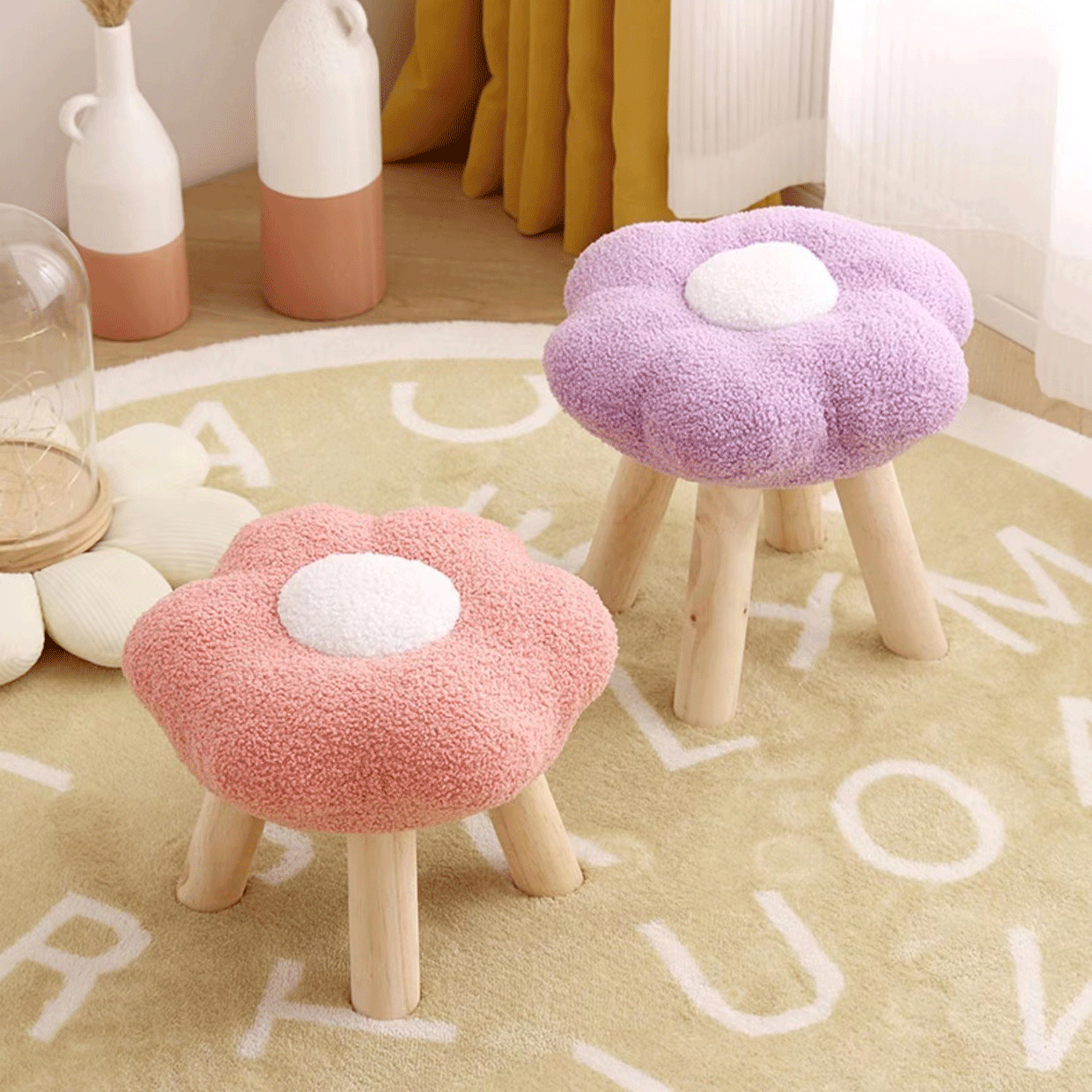 كرسي أطفال بتصميم وردة - BAYTK