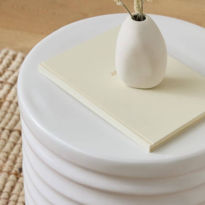 طاولة جانبية حديث - LEGACY