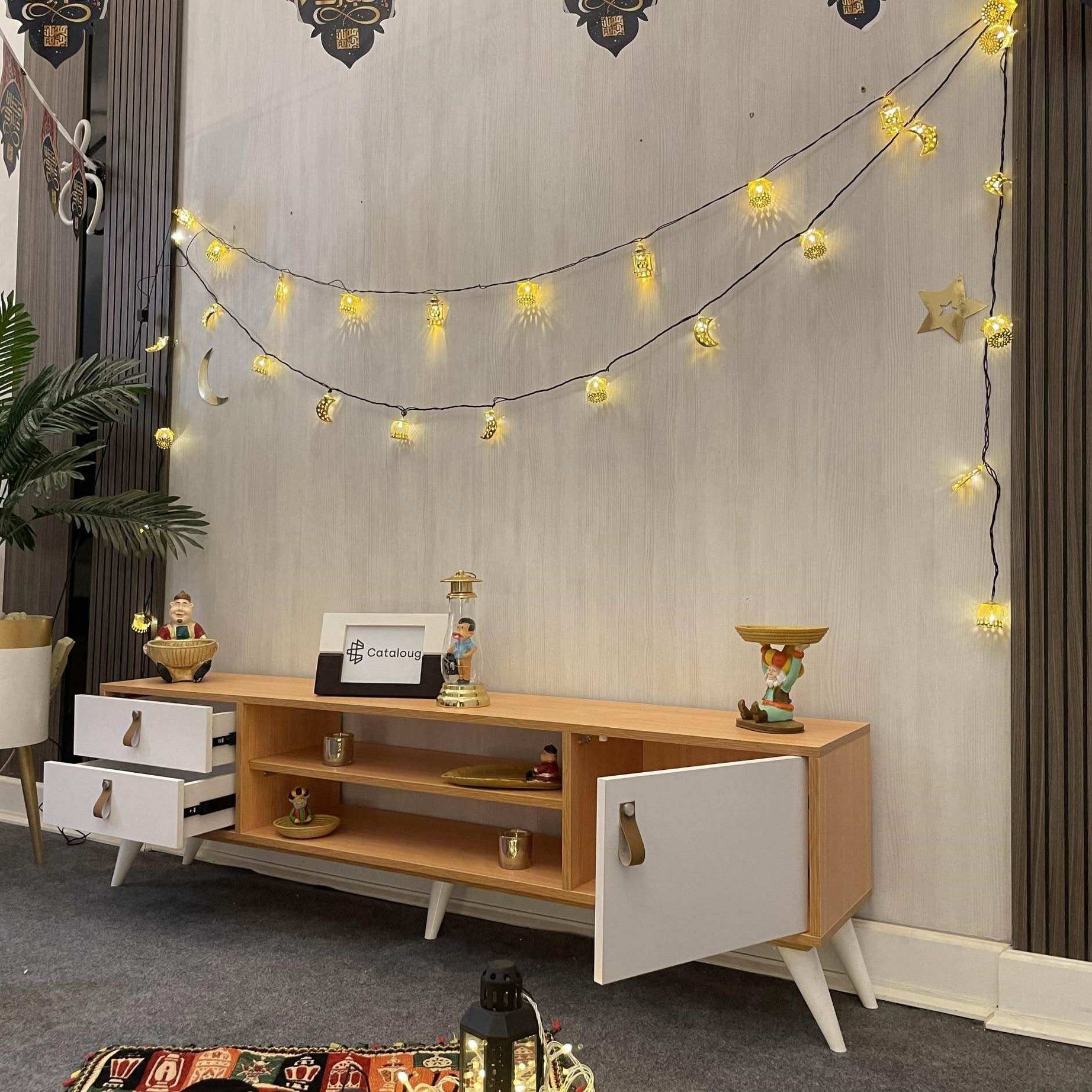 طاولة تلفاز عصرية - Baytuk