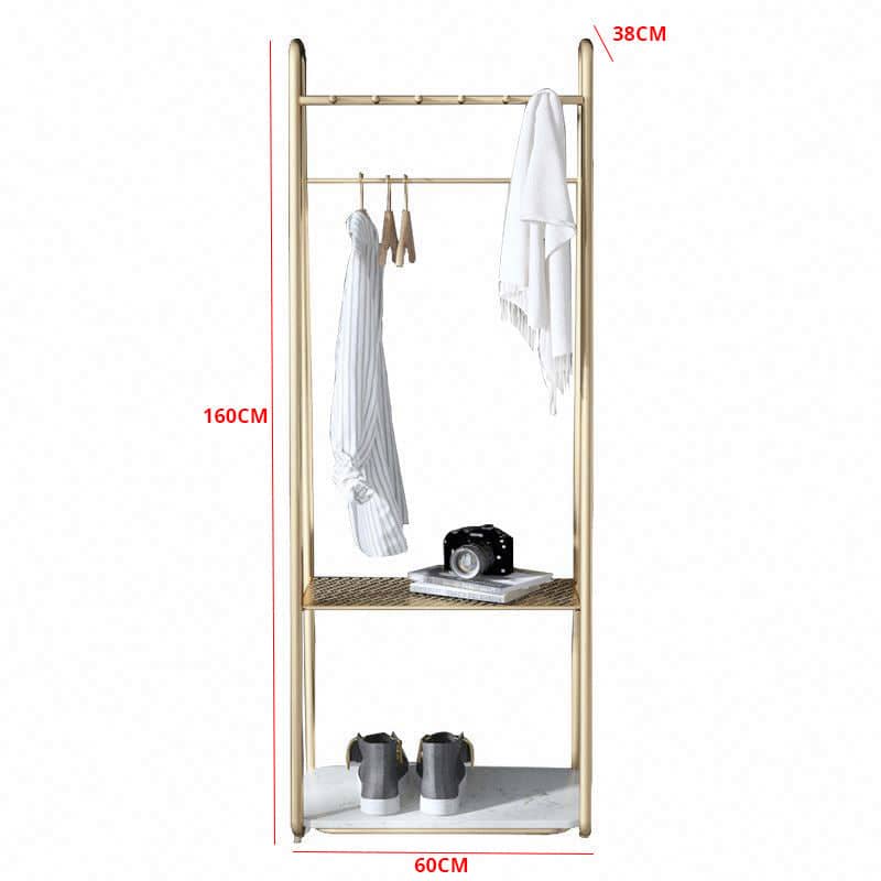 علاقة ملابس شيك - MORE